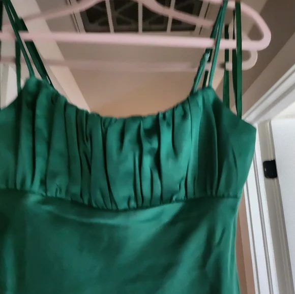 Selfie LeslieFantasia Gathered Bust Satin Mini Dress Jade XS - Picture 9 of 12